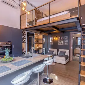 https://studio-apartment-atelier.primorje-gorskikotar.com