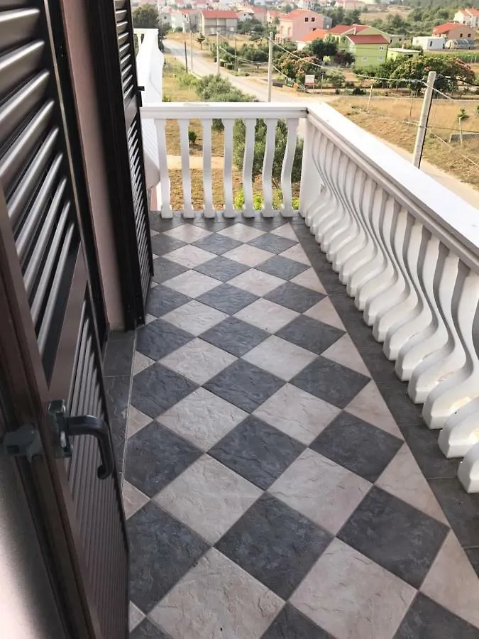 Apartments Bernarda 2 Nin